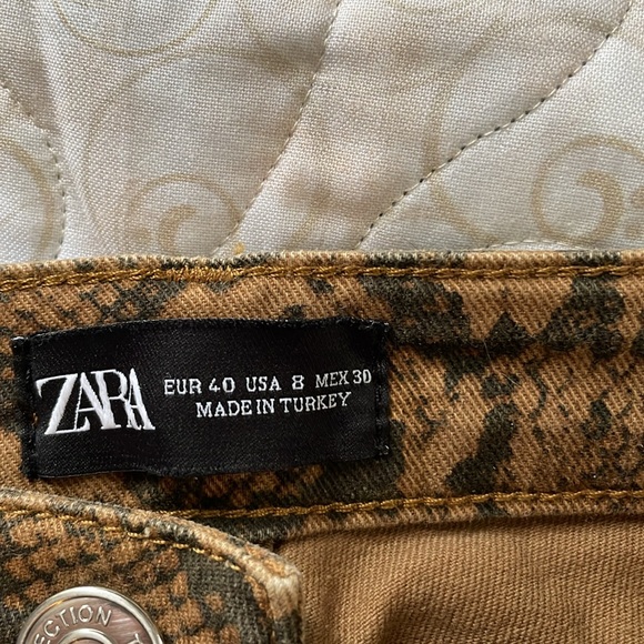 Zara snake print jeans in size 8 - Picture 7 of 7